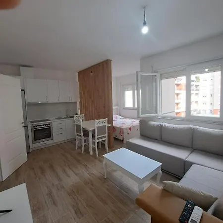 Super In Apartamento Tirana